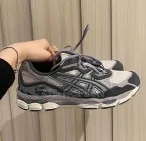 ASICS Gel-Nyc “Oatmeal Obsidian Grey” — Unisex Sneakers