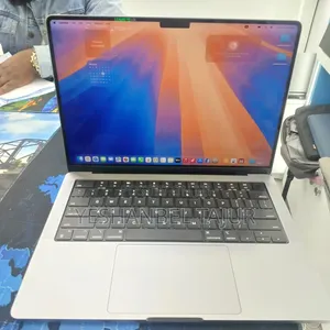 New Laptop Apple MacBook Pro 2021 M1 32GB Apple M1 Pro SSD 1T