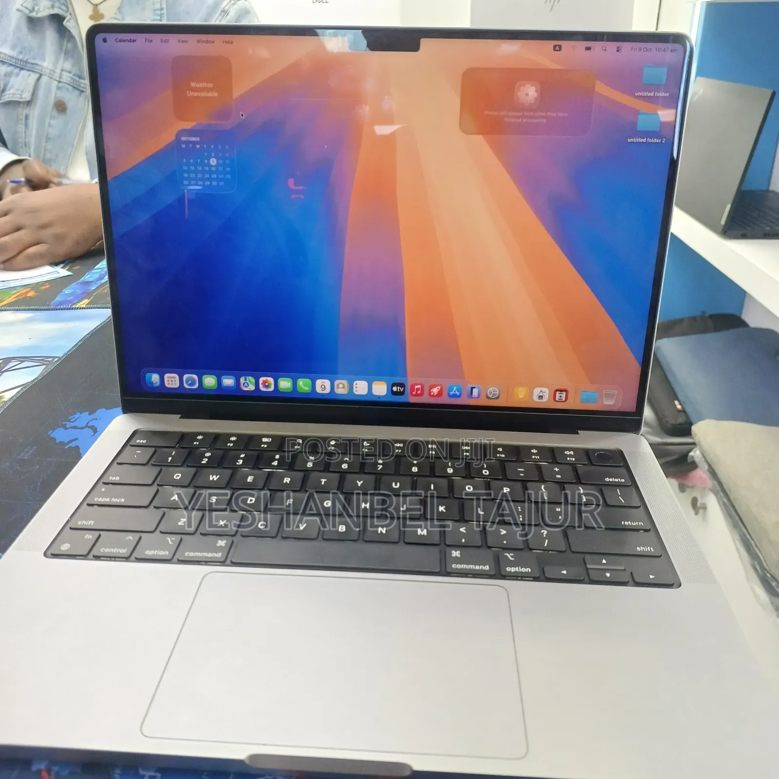 New Laptop Apple MacBook Pro 2021 M1 32GB Apple M1 Pro SSD 1T