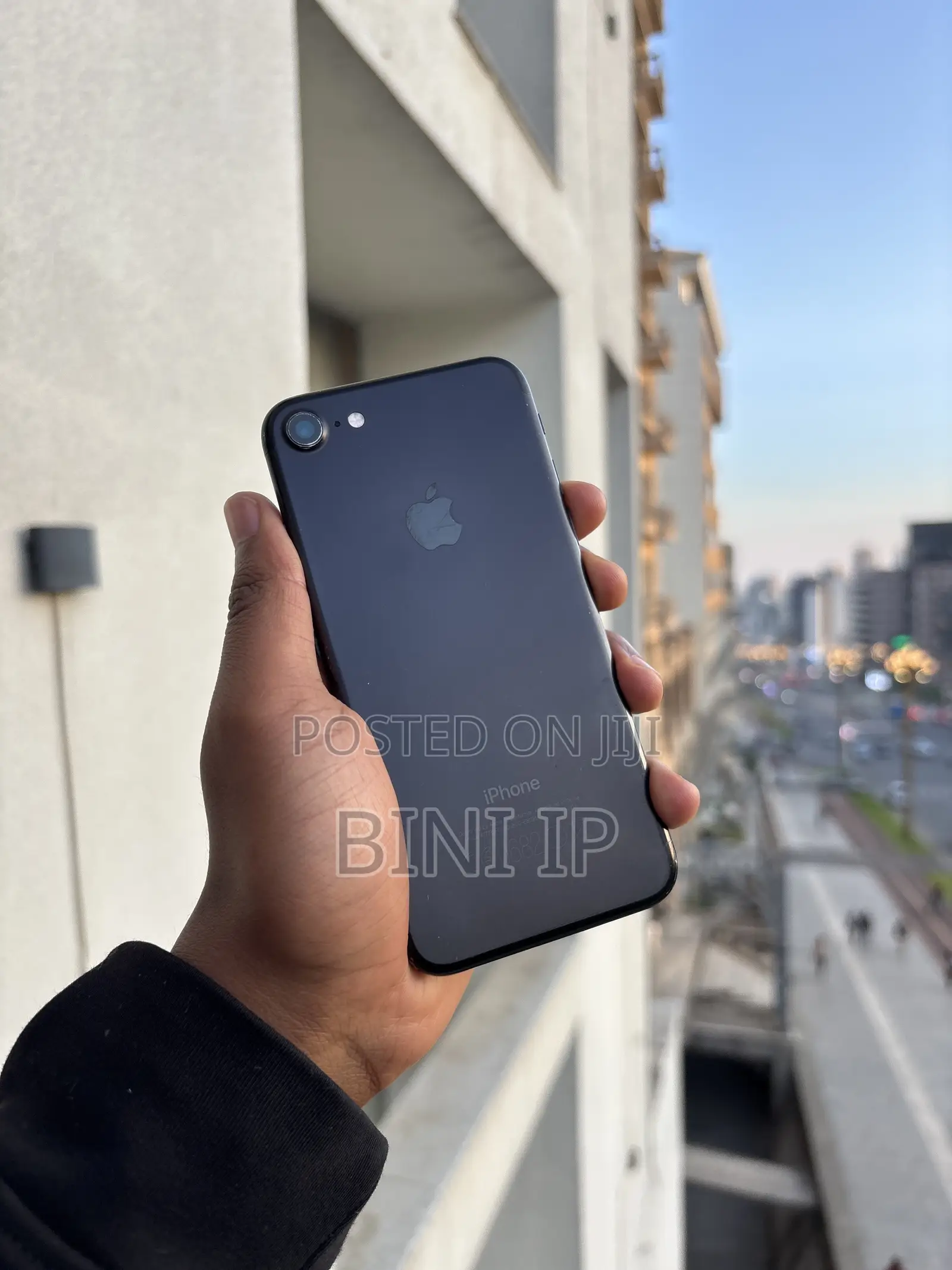 New Apple iPhone 7 128 GB Black