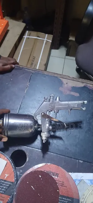 Finder Pistola