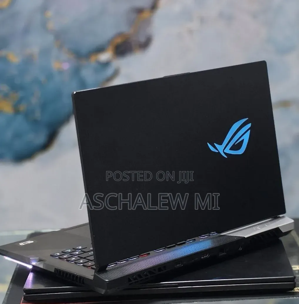 New Laptop Asus ROG Strix G16 32GB AMD Ryzen 9 SSD 1T