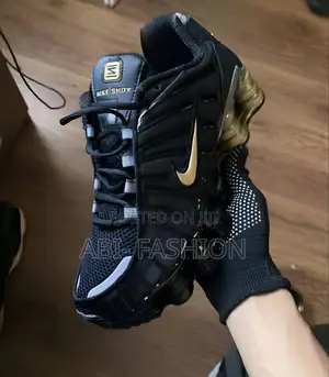 Nike Shox TL X Neymar Jr. “Metallic Gold” — NEW ARRIVAL