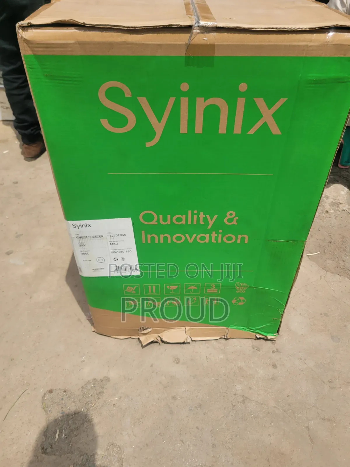 Synix 200L Deep Frige