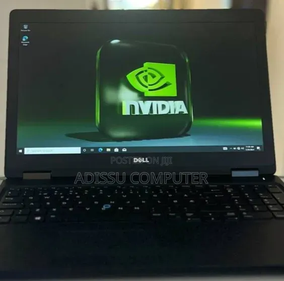 Laptop Dell Latitude 5580 16GB Intel Core i5 SSD 512GB