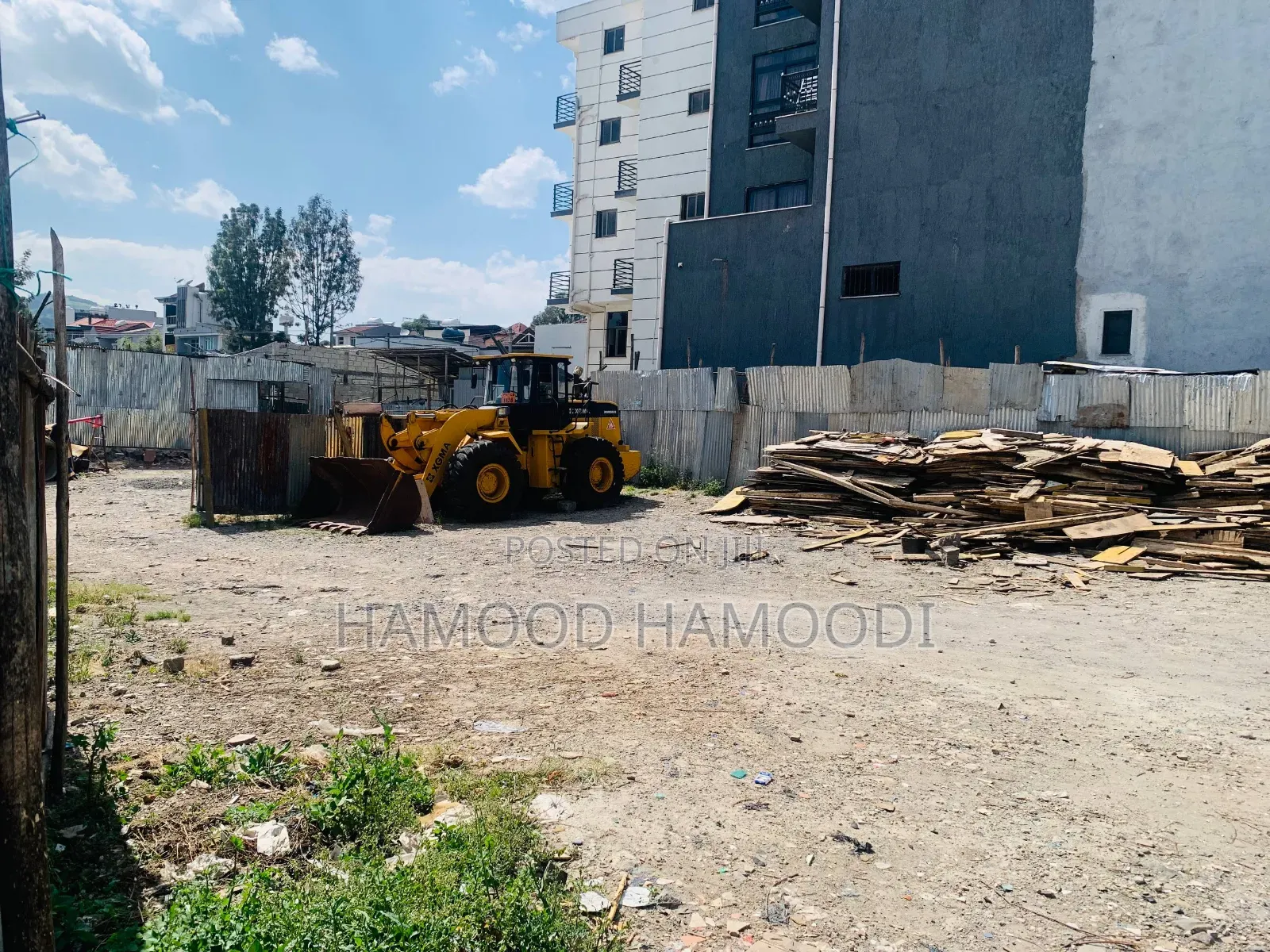 20bdrm Block of Flats in ቤተል, Gullele for sale