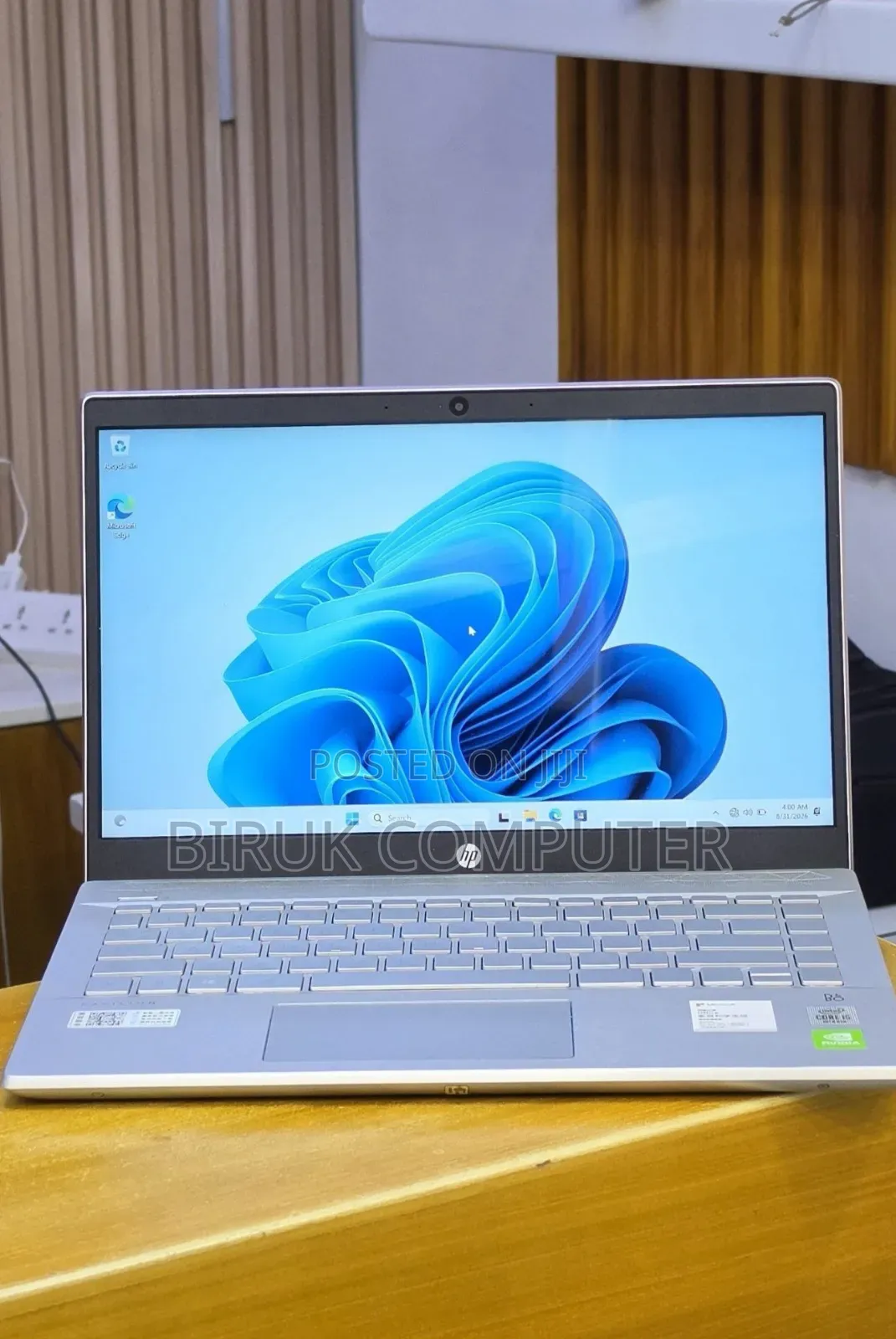 New Laptop HP Pavilion 14 8GB Intel Core i5 SSD 512GB