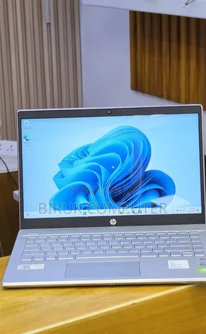 New Laptop HP Pavilion 14 8GB Intel Core i5 SSD 512GB