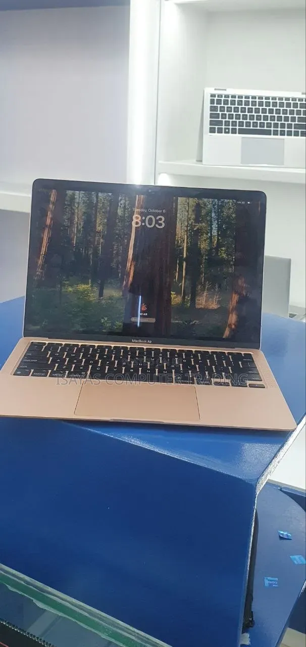 New Laptop Apple MacBook Air 2020 M1 8GB Apple M1 SSD 256GB