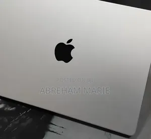 New Laptop Apple MacBook Pro 2024 M4 Pro 16GB Apple M4 Pro SSD 512GB