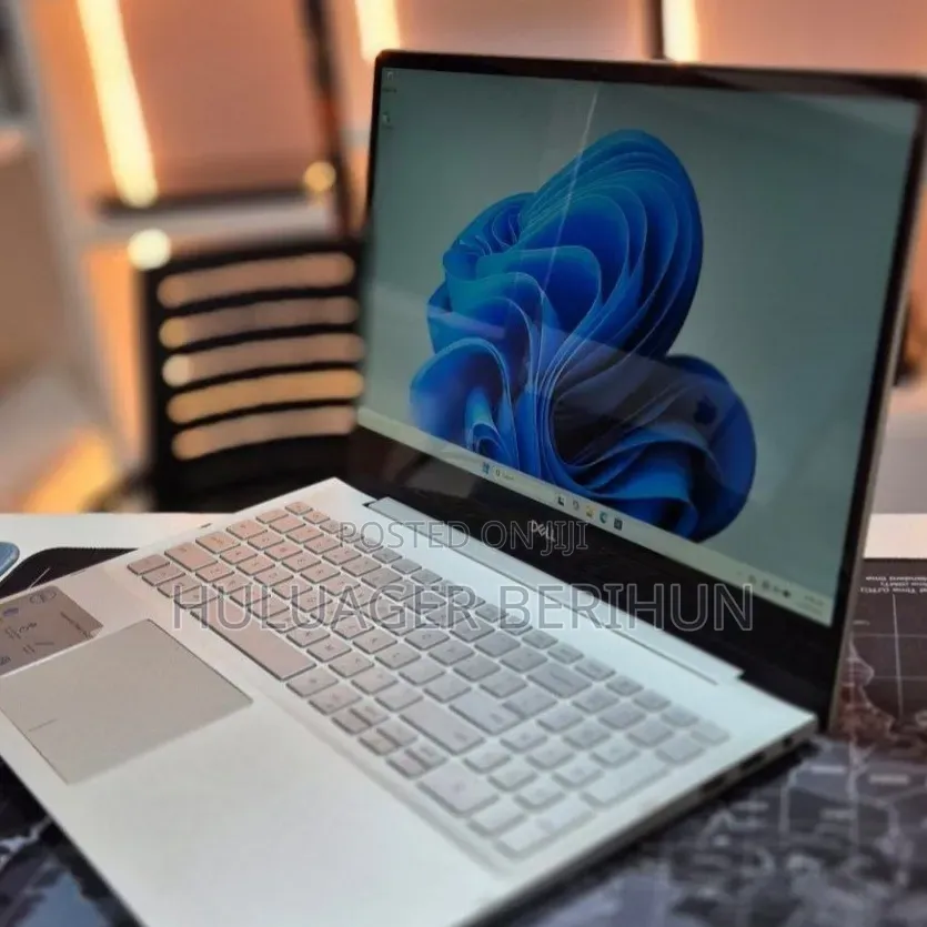 New Laptop Dell Inspiron 15 16GB Intel Core i5 SSD 256GB