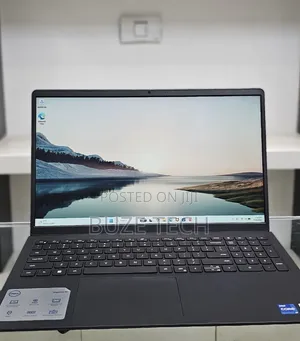 New Laptop Dell Inspiron 15 16GB Intel Core i7 SSD 512GB