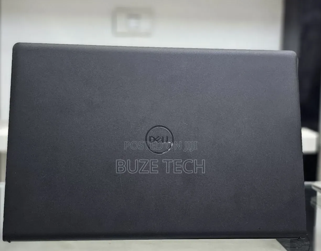New Laptop Dell Inspiron 15 16GB Intel Core i7 SSD 512GB