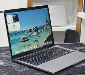 New Laptop Apple MacBook Pro 2022 M2 16GB Apple M2 SSD 256GB