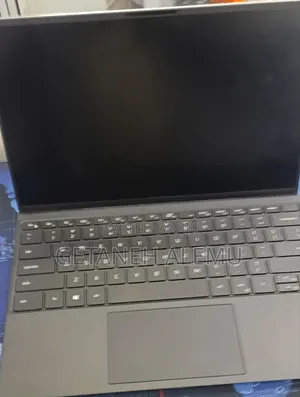 New Laptop Dell XPS 13 16GB Intel Core i7 SSD 512GB