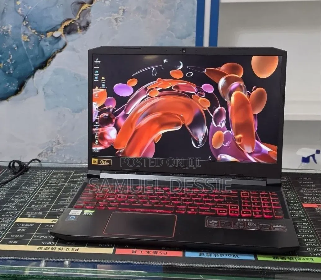 New Laptop Acer Nitro 5 8GB Intel Core i5 SSD 256GB