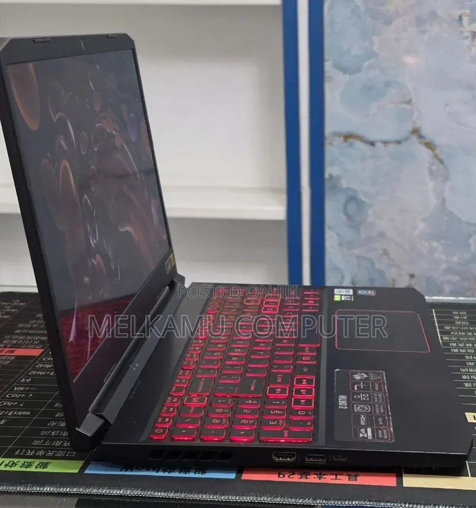 New Laptop Acer Nitro 5 8GB Intel Core i5 SSD 256GB