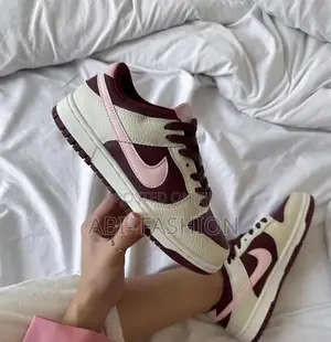 Nike Dunk Low Retro PRM “Valentine's Day” — NEW ARRIVAL