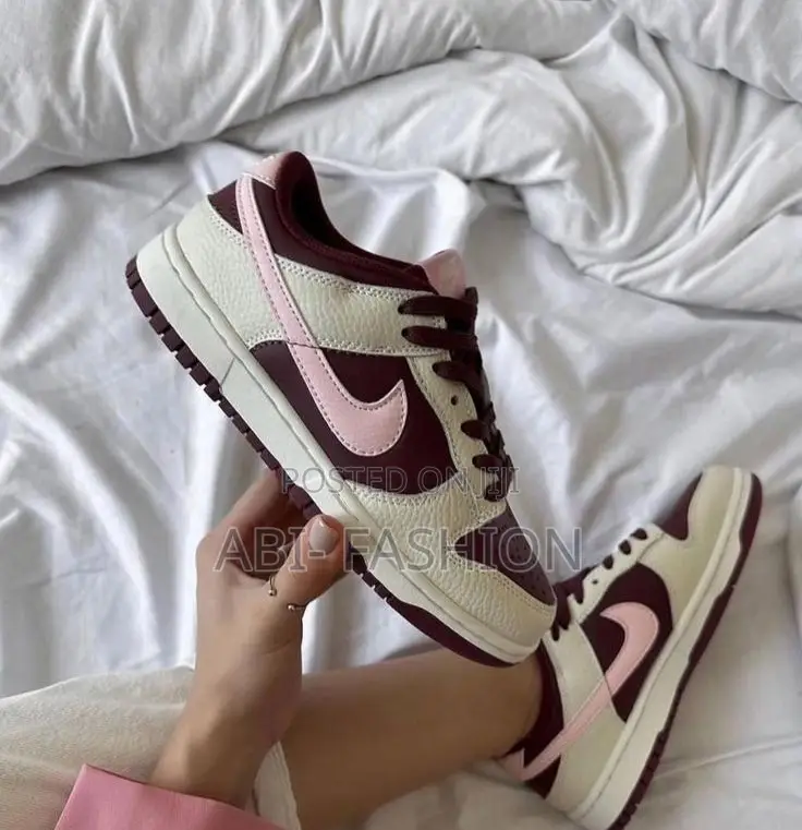 Nike Dunk Low Retro PRM “Valentine's Day” — NEW ARRIVAL