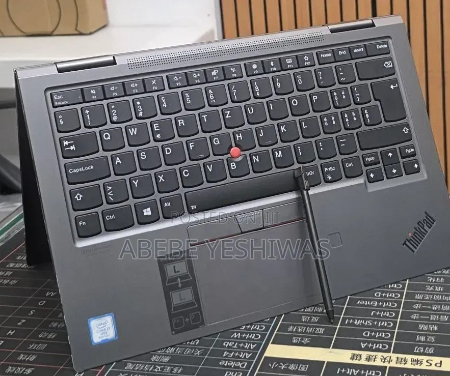 New Laptop Lenovo ThinkPad X1 Yoga 16GB Intel Core i7 SSD 512GB