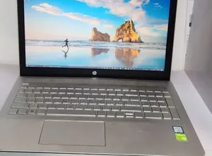 New Laptop HP Pavilion 15 8GB Intel Core i5 SSD 1T