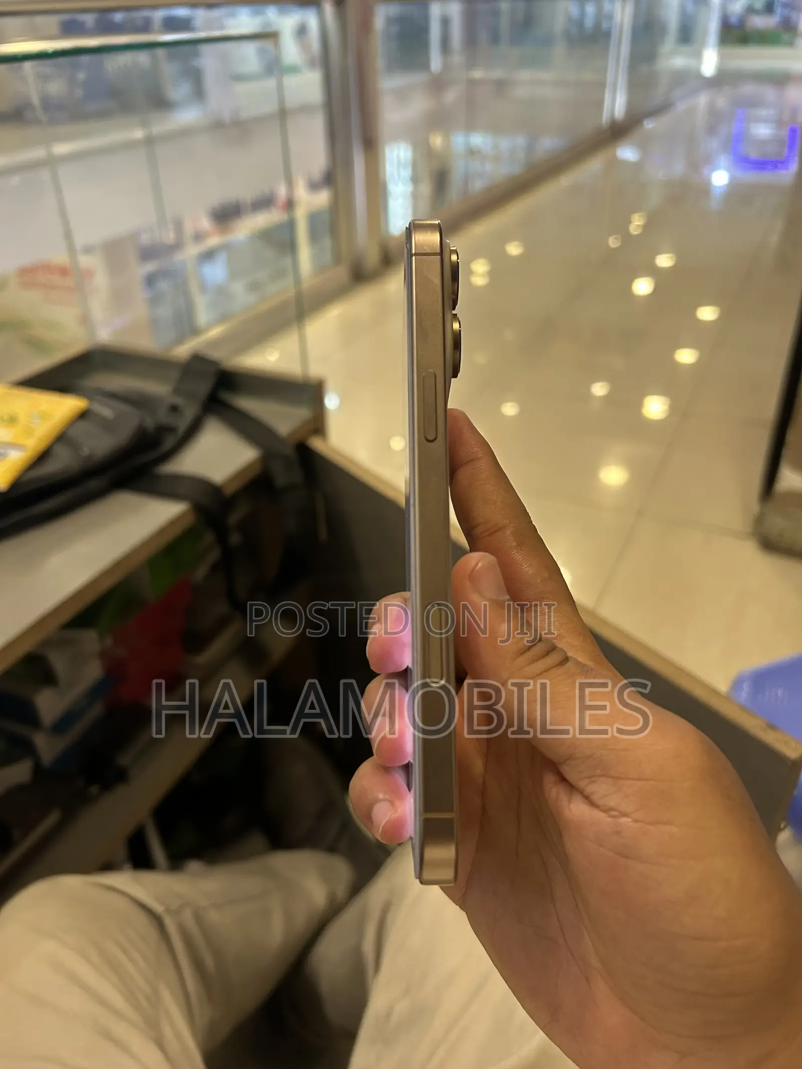 Apple iPhone 16 Pro Max 256 GB Gold