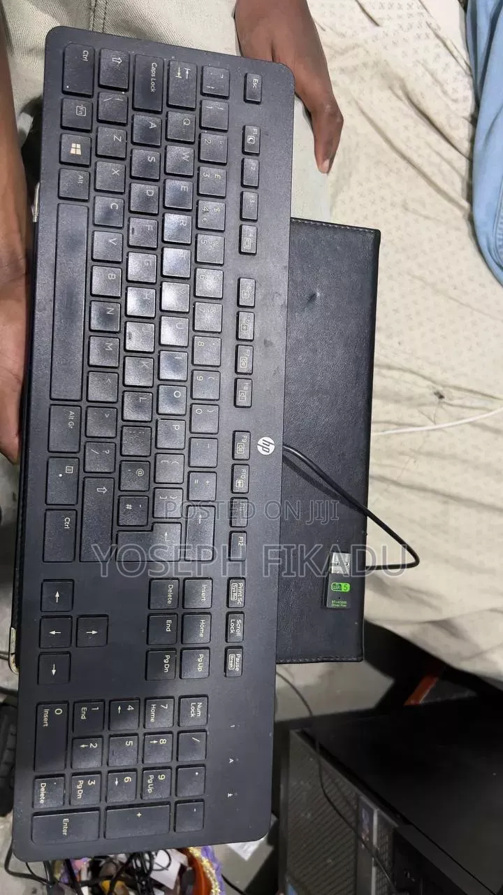 Keyboard and USB Stick
