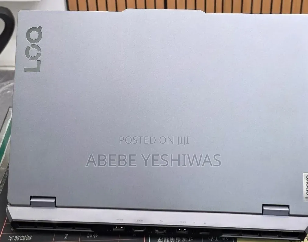 New Laptop Lenovo LOQ 15AHP10 8GB Intel Core i5 SSD 512GB