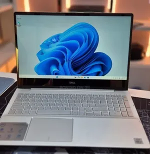 New Laptop Dell Inspiron 15 16GB Intel Core i5 SSD 256GB