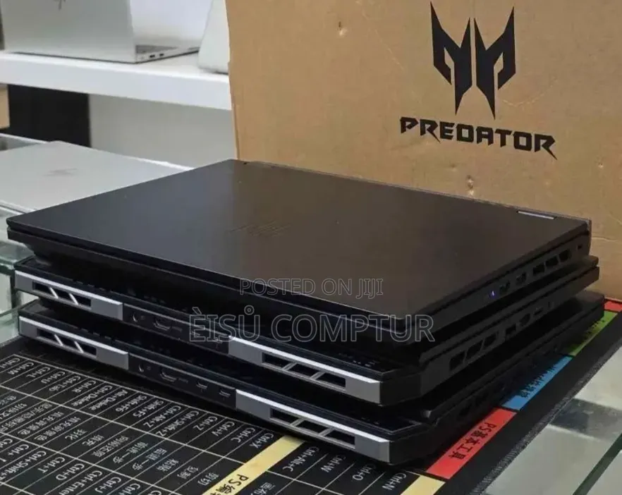 New Laptop Acer Predator Helios 300 16GB Intel Core i9 SSD 1T