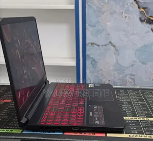 New Laptop Acer Nitro 5 8GB Intel Core i5 SSD 256GB