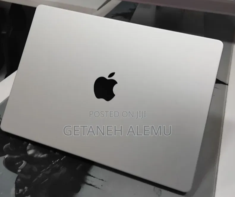 New Laptop Apple MacBook Pro 16GB Apple M1 Pro SSD 512GB