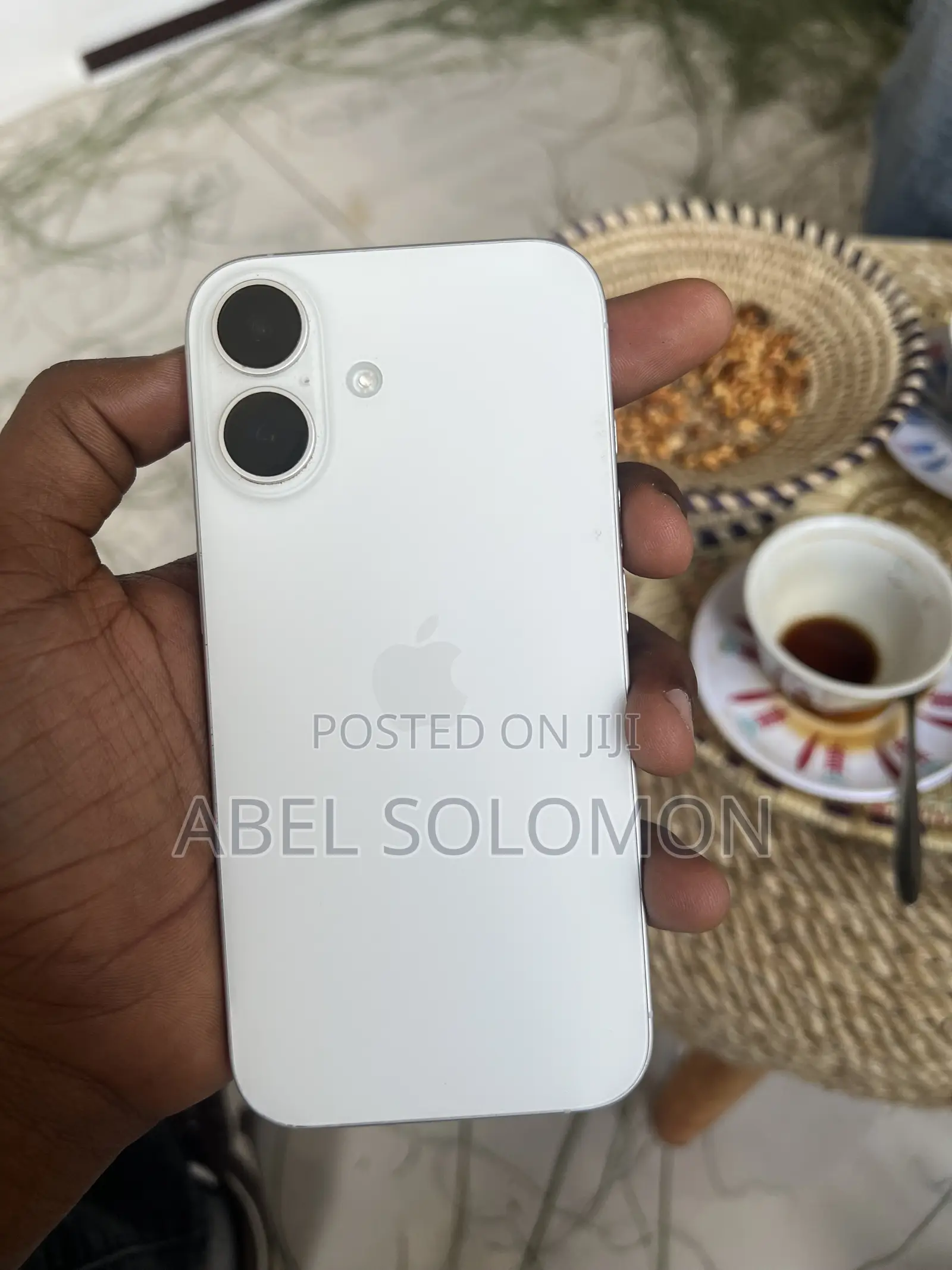 Apple iPhone 16 128 GB White