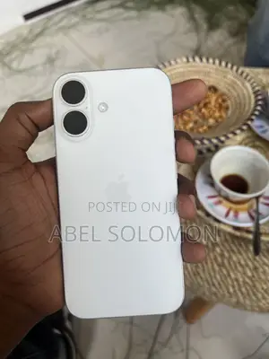 Apple iPhone 16 128 GB White