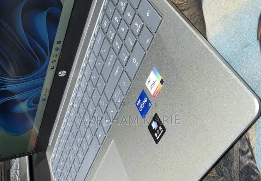 New Laptop HP Stream Notebook 16GB Intel Core i7 SSD 1T