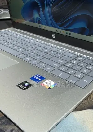 New Laptop HP Stream Notebook 16GB Intel Core i7 SSD 1T