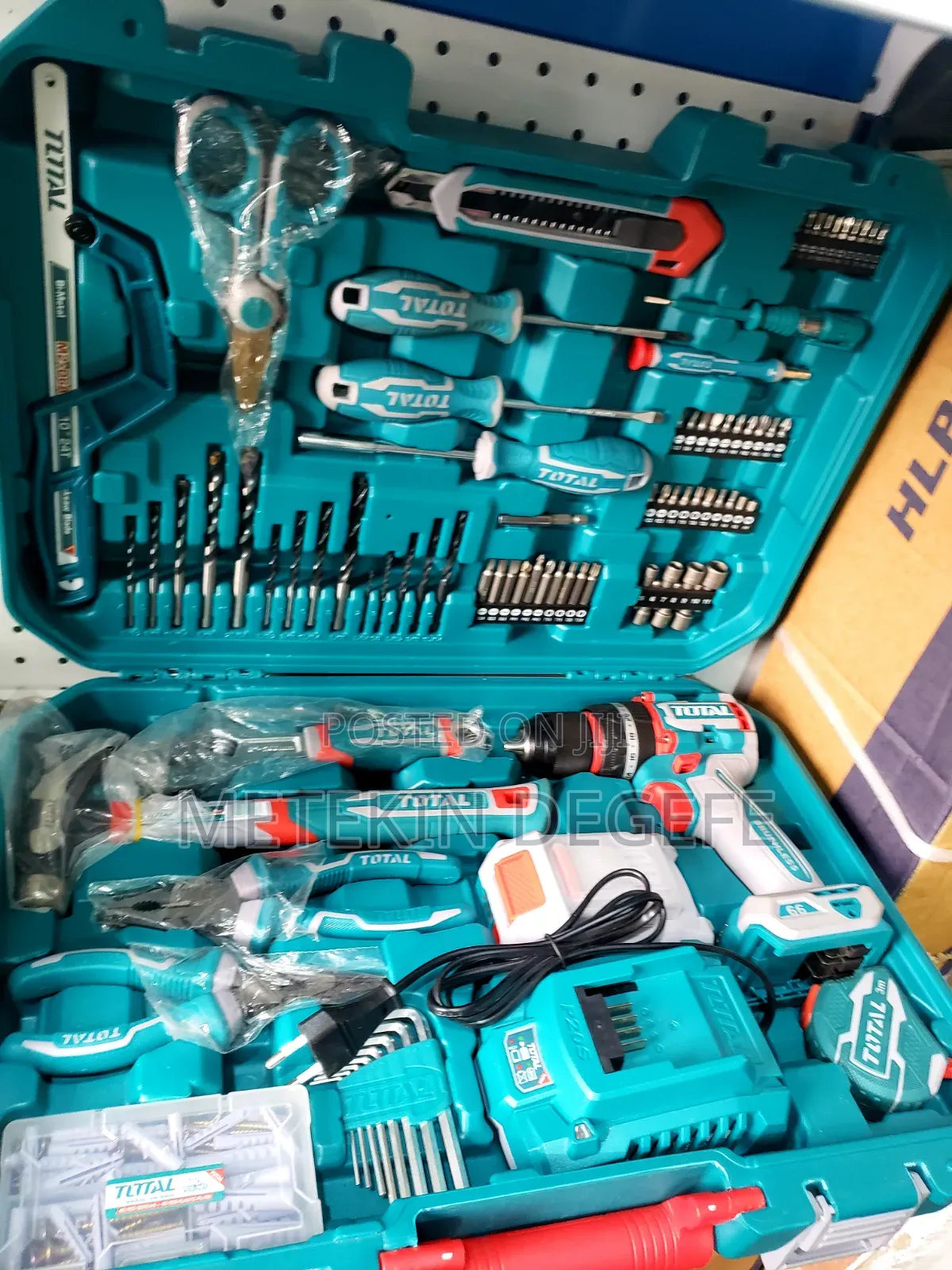 TOTAL 166-Piece Cordless Multi-Purpose Tool Set