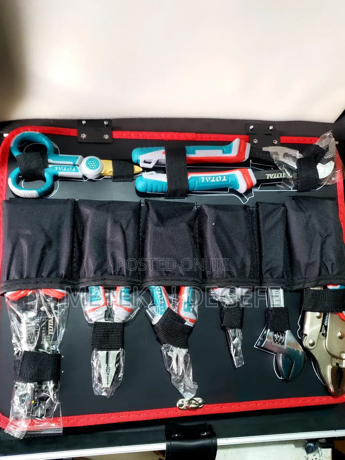 TOTAL 166-Piece Cordless Multi-Purpose Tool Set
