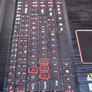New Laptop Acer Predator Helios 300 16GB Intel Core i7 SSD 512GB