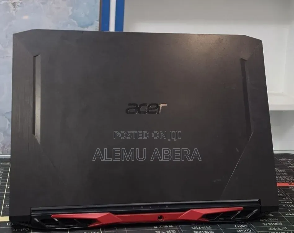 New Laptop Acer Nitro 5 8GB Intel Core i5 SSD 256GB
