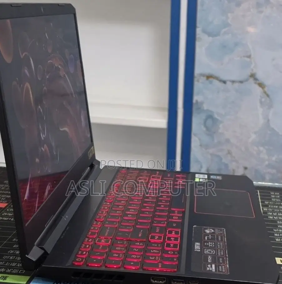 New Laptop Acer Nitro 5 8GB Intel Core i5 SSD 256GB