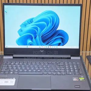 New Laptop HP Victus 15 8GB AMD Ryzen 5 SSD 512GB