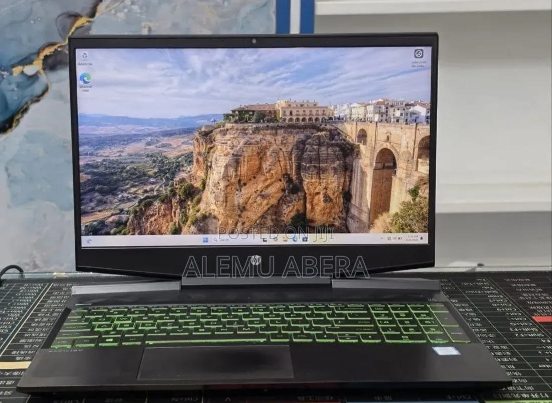 New Laptop HP Pavilion Power 15 16GB Intel Core i5 SSD 512GB