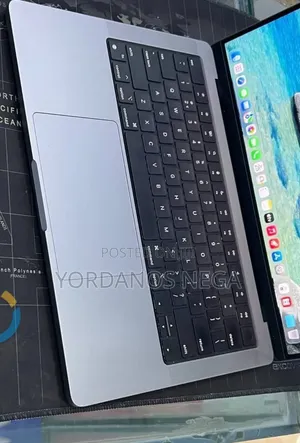 New Laptop Apple MacBook Pro 2021 M1 16GB Apple M1 Pro SSD 512GB