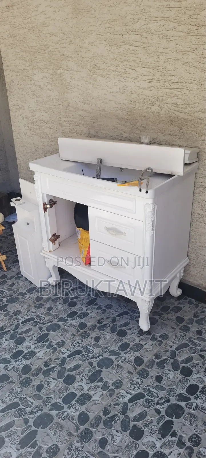 Handwash Cabinet