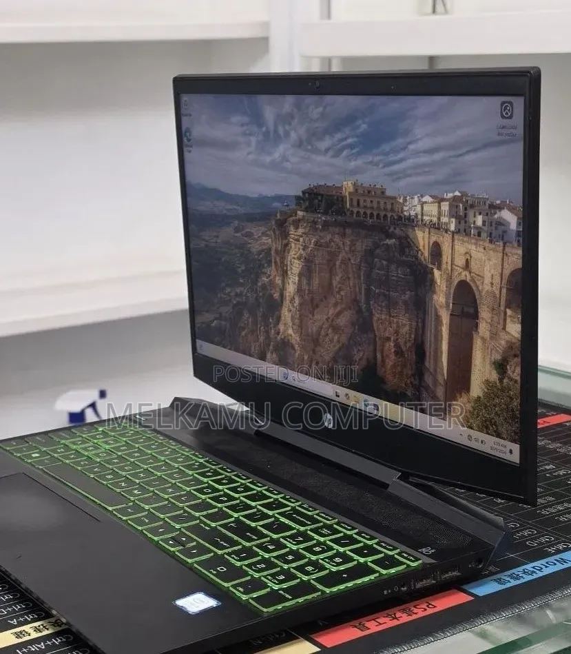 New Laptop HP Pavilion Power 15 16GB Intel Core i5 SSD 512GB