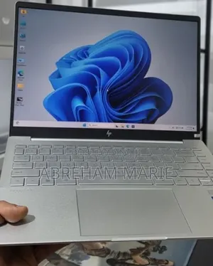 New Laptop HP Pavilion 14 16GB Intel Core i5 SSD 1T