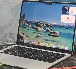 New Laptop Apple MacBook Air 2022 M2 8GB Apple M2 SSD 256GB