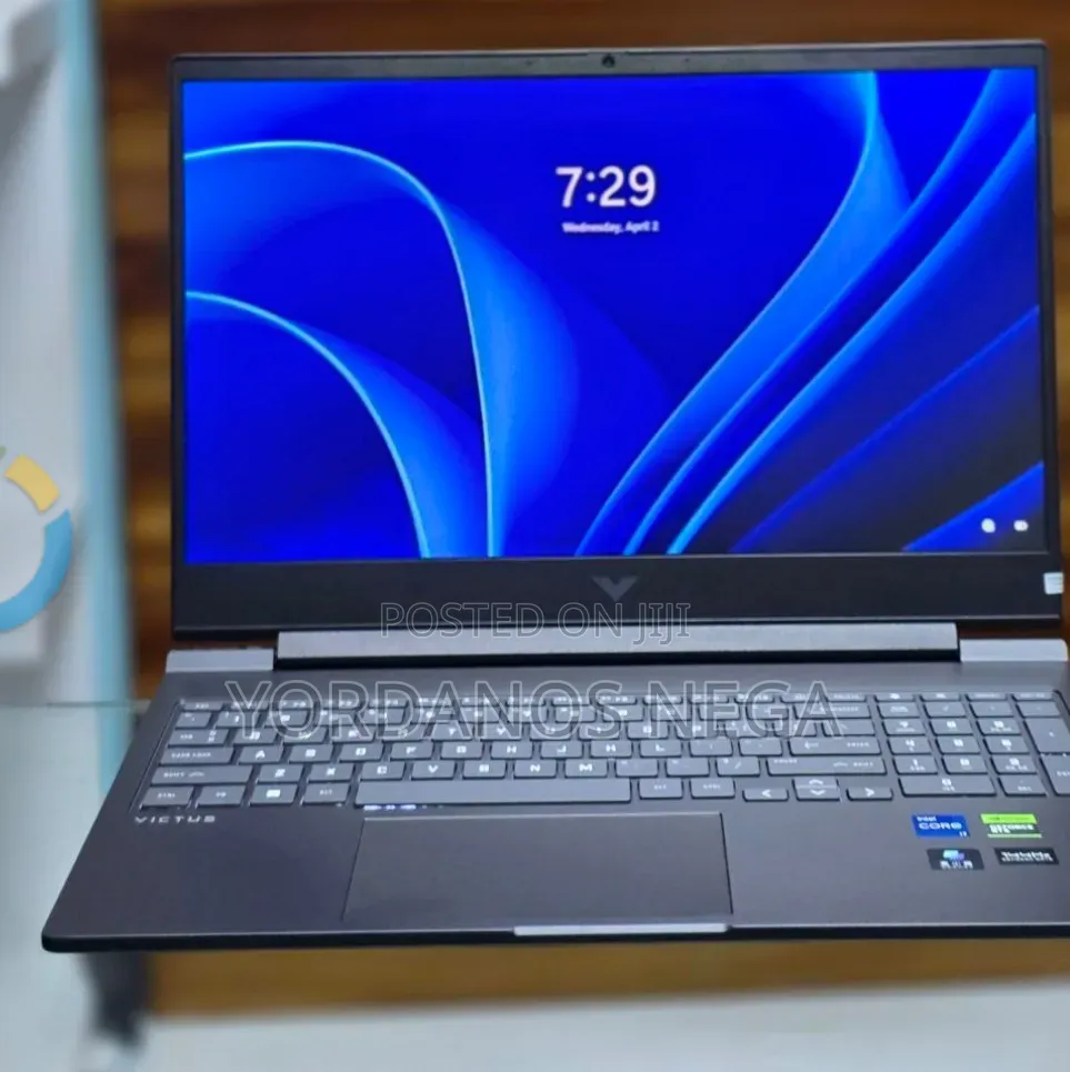 New Laptop HP Victus 16 16GB Intel Core i7 SSD 512GB