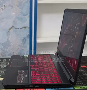 New Laptop Acer Nitro 5 8GB Intel Core i5 SSD 256GB